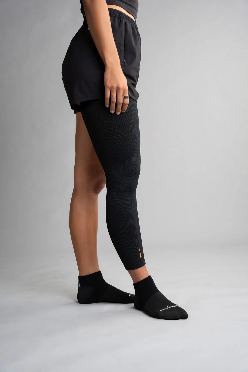 Incrediwear Infrared Leg Sleeve (PAIR)